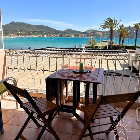 Les Pieds Dans L'Eau Apartment Saint-Cyr-sur-Mer Exterior photo